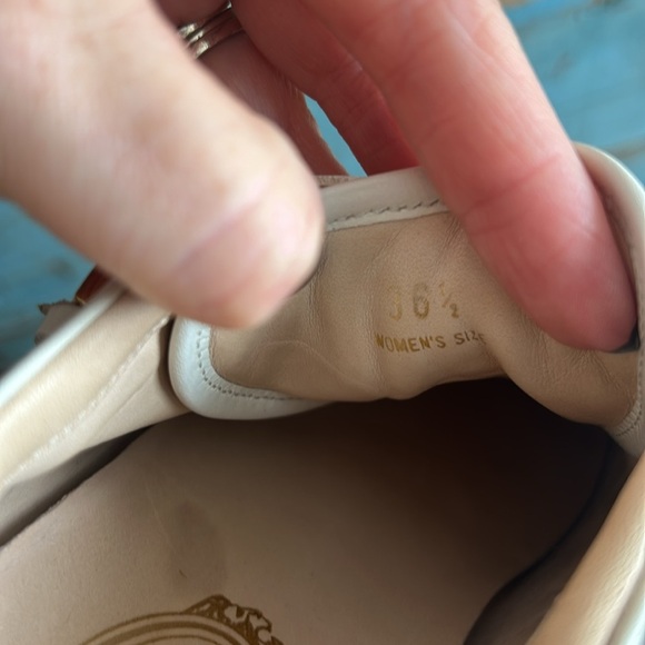 Tod’s White Leather Buckle Detail Sneakers Size 6.5 - Picture 11 of 12